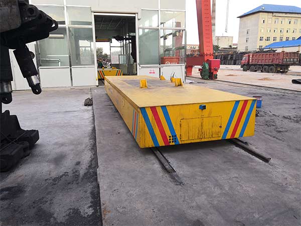 蓄电池牵引车实拍